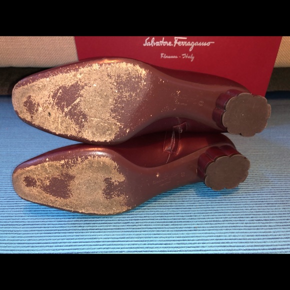 Salvatore Ferragamo Molfetta Flower Heel 30mm Boot - Picture 9 of 9